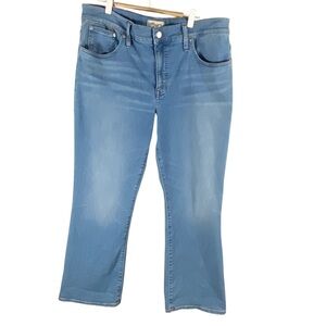 Madewell Mid Rise Kick Out Jeans Light Wash Sz 32